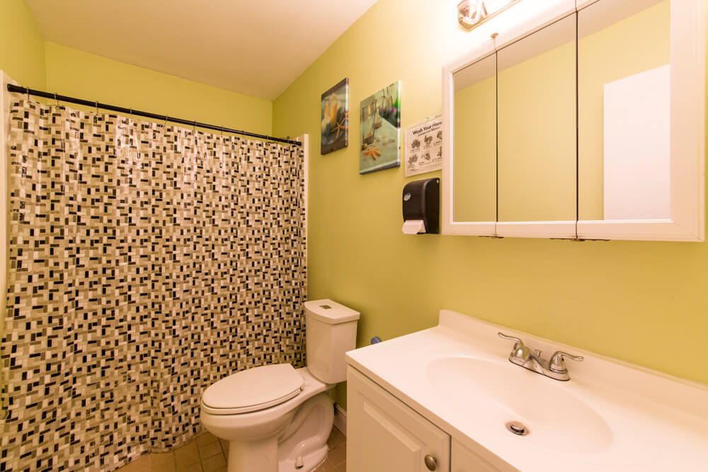 healing-properties-interior-bathroom-01 Healing Properties Sober Living Delray Beach Halfway House